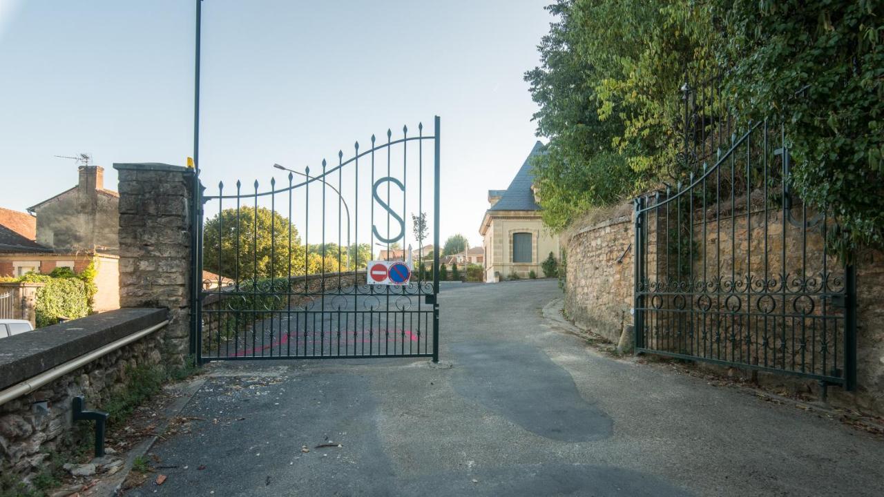"Le Soleil Levant" Avec Balcon Et Parking Prive, 2 Adultes Et 1 Enfant Sarlat-la-Caneda Exterior photo